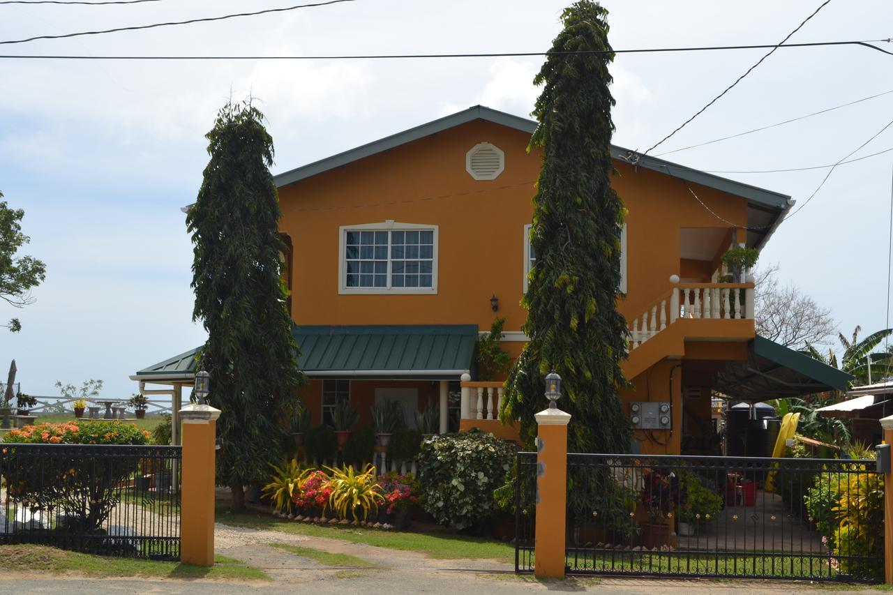 Hotel Buccoo Reef View Exteriér fotografie